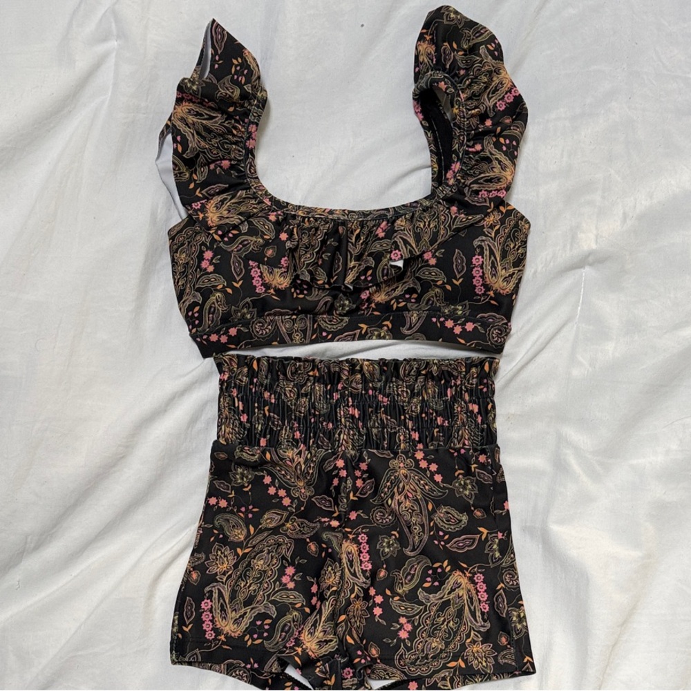 Charming Paisley Kids Dance Costume Set